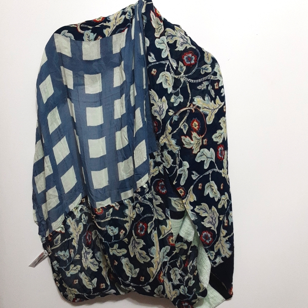 Free People RN 66170‎ Bohemian Infinity Scraf